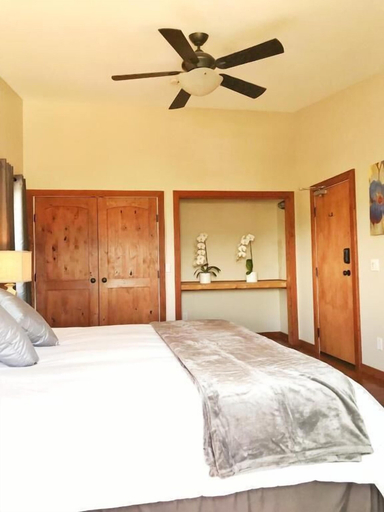 Bedroom 3, Wesbert Winery & Guest Suites, Okanagan-Similkameen