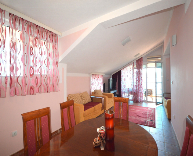 Others 4, Vasily Apartment