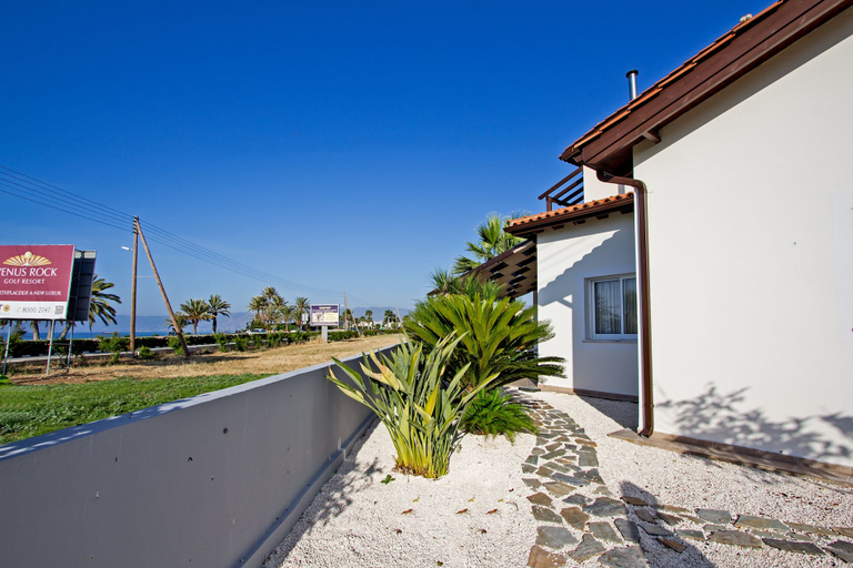Exterior & Views, G&E Beach Apartments