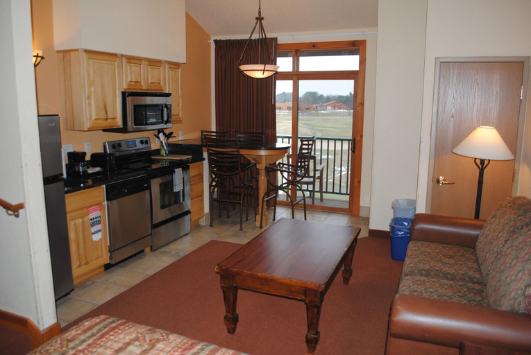 Bedroom 2, Wisconsin Dells Area Condominiums, Adams