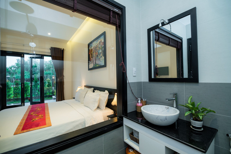Bathroom 5, Hoi An The Son Villa, Da Nang