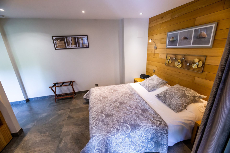 Bedroom 4, Chambres d'Hôtes La Ferme de L'Oudon & Spa, Calvados