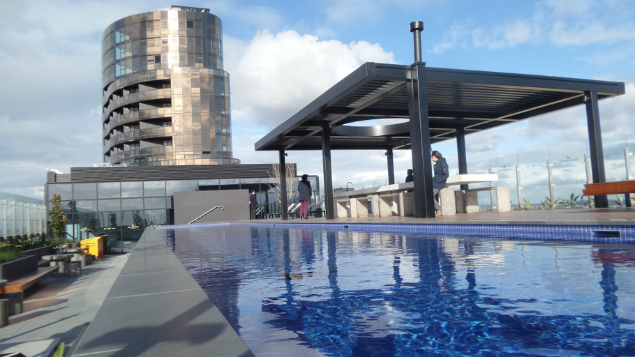 Sport & Beauty 2, Whitehorse Towers Self Service Apartment, Melbourne