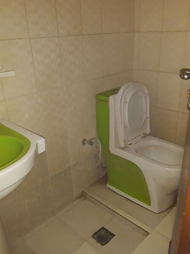 Bathroom 5, Alem Guest House, Addis Abeba
