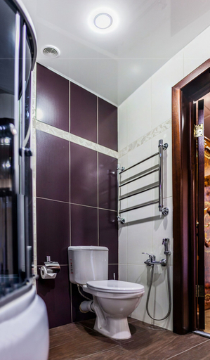 Bathroom 4, SM Royal Hotel, Sochi gorsovet