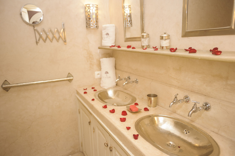 Bathroom 4, Riad Le Rihani, Marrakech