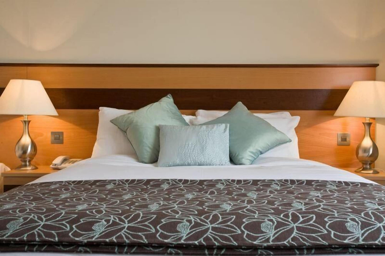 Bedroom 3, Ard Ri House Hotel