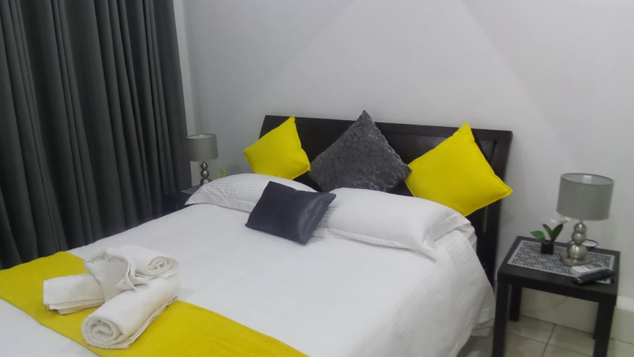 Bedroom 2, The Grand Orchid Guesthouse, eThekwini