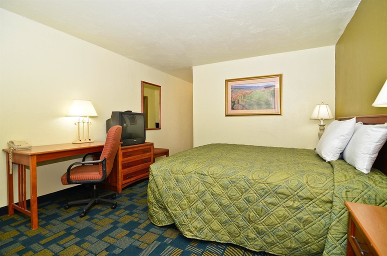 Bedroom 5, Americas Best Value Inn Pauls Valley, Garvin