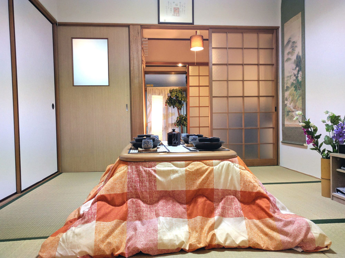 Others 5, Studio Namiya, Osaka