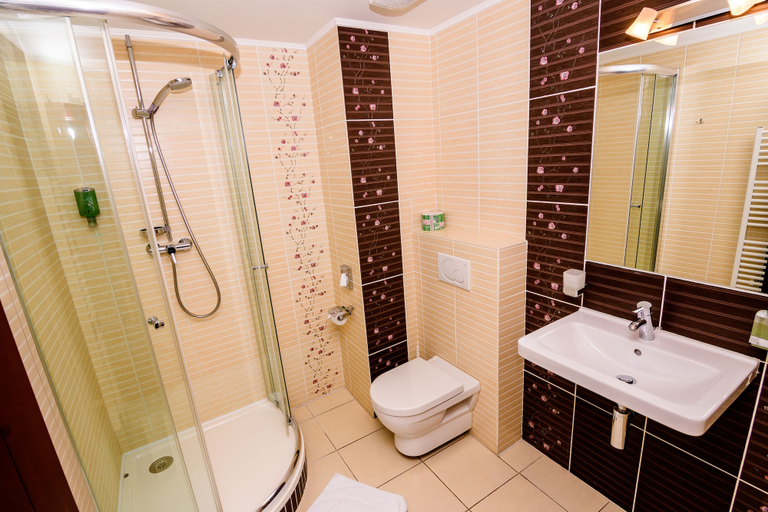 Bathroom 4, Eco friendly Hotel Dalia, Košice I
