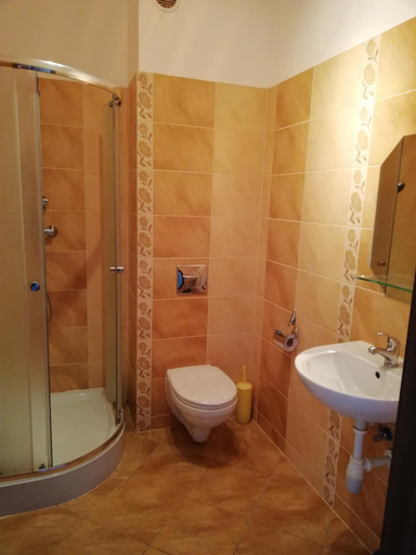 Bathroom 4, Dom Wypoczynkowy Fantazja, Kołobrzeg