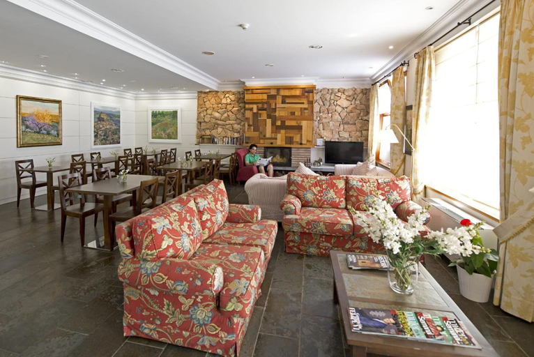 Others 5, Hotel Santa María de Alquézar, Huesca