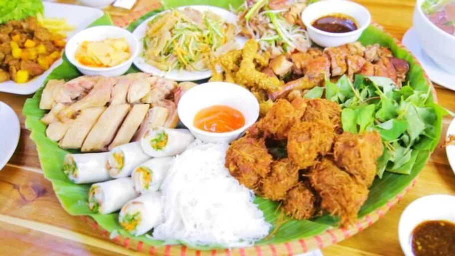 Food & Drinks, Ruby Lakeview Homestay, Hoàng Mai