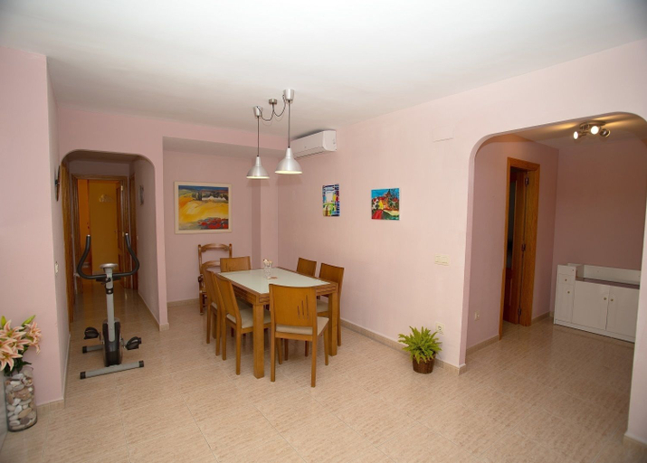 Others 5, Magnífico ático duplex para 6 personas, Valencia