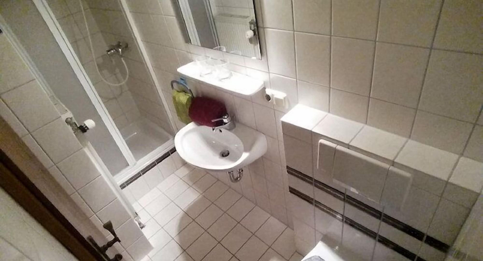Bathroom 3, Schmuckenhof, Berchtesgadener Land