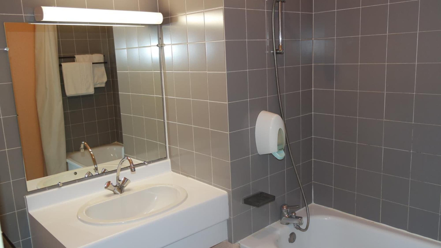 Bathroom, Appart'Hôtel Le Tulipier, Aveyron