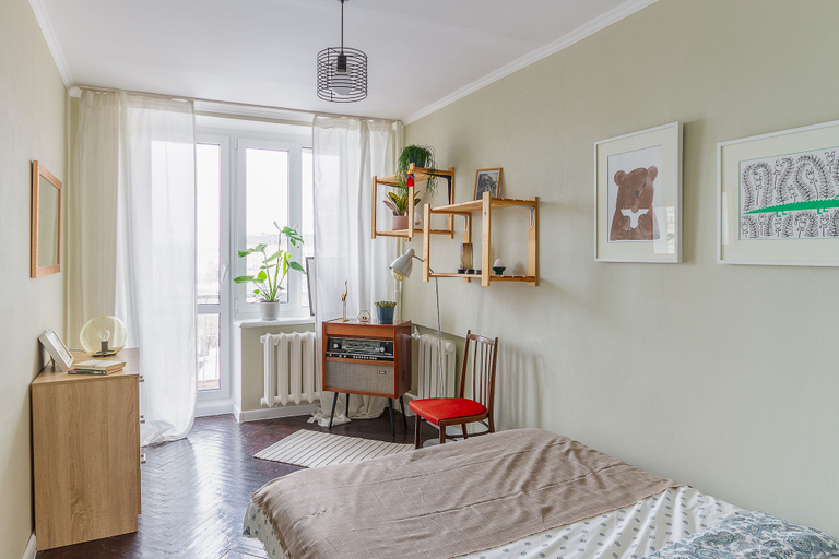 Bedroom 2, MuchMore Frunze, Western
