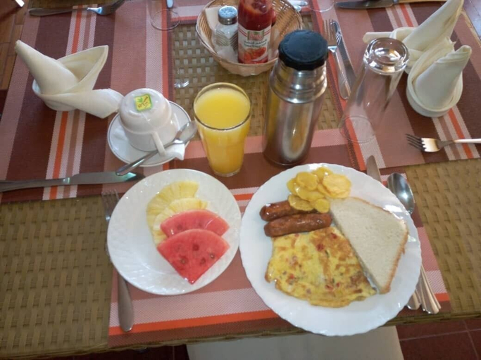 Food & Drinks 5, Abba Hotel, Jinja