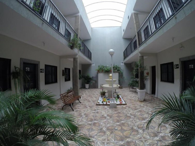 Exterior & Views 2, Pousada Golden House, Águas de São Pedro