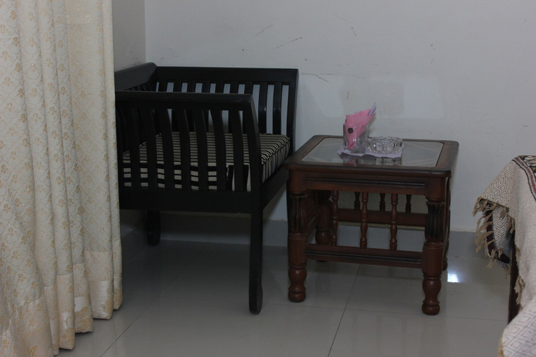 Others 5, Hotel Royal Palace, Karachi