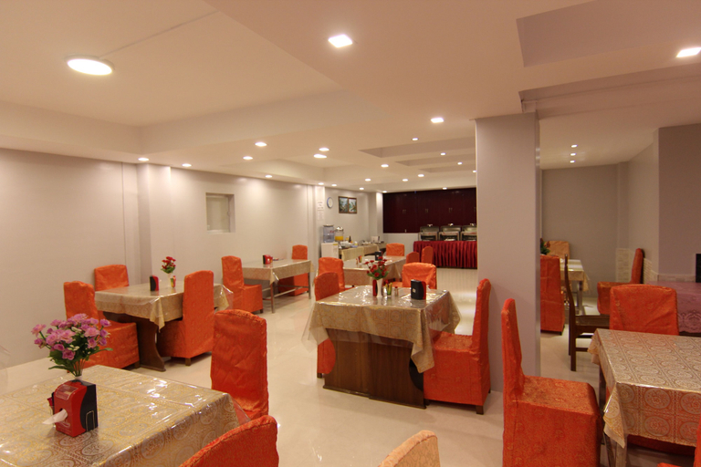 Food & Drinks, M.G.M Hotel, Yangon