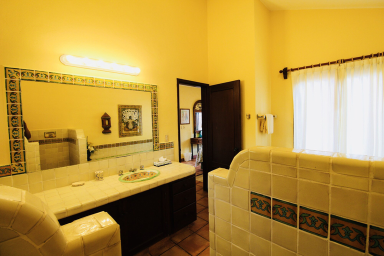 Bathroom, Casa South Brezze by SkyRun, Benito Juárez
