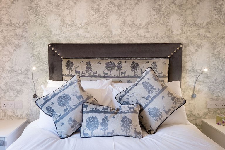 Bedroom 2, The Stalker, Stirling