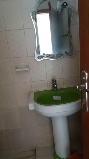 Bathroom 5, Alem Guest House, Addis Abeba
