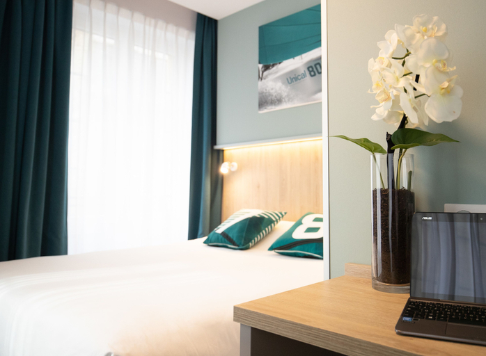 Bedroom 2, Hôtel des Marins, Ille-et-Vilaine