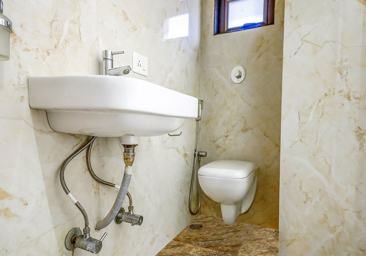 Bathroom 4, Fabhotel Eros 211, North 24 Parganas