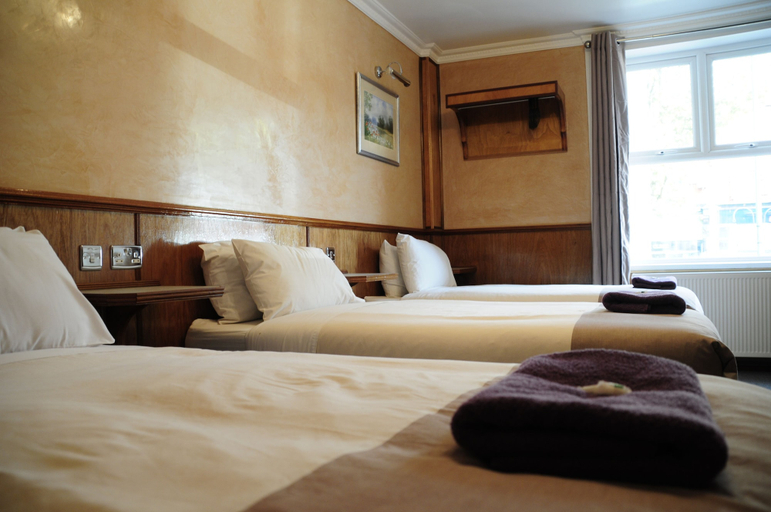Bedroom 5, Cricklewood Lodge Hotel, London