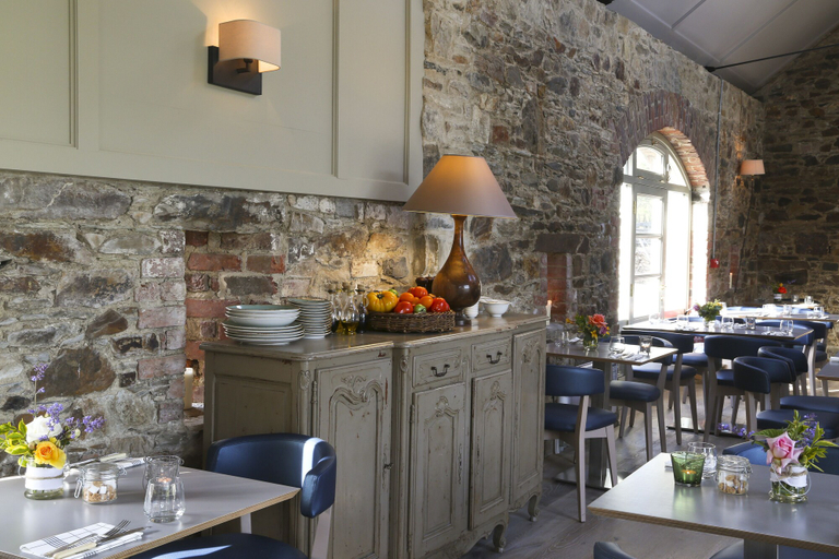 Food & Drinks 5, Marlfield House