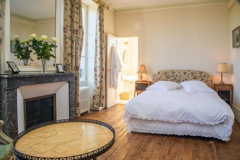 Bedroom 4, Chambres d'Hotes Château de la Puisaye, Eure