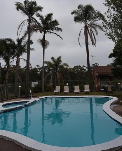 Sport & Beauty, Tabourie Lake Motel, Shoalhaven - Pt B
