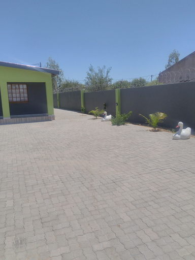 Exterior & Views, Kopong Guest House, Kweneng North
