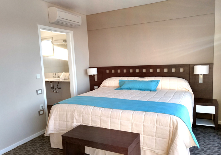 Bedroom 2, Days Inn & Suites by Wyndham La Plata, La Plata
