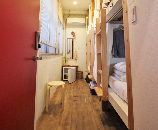 Bedroom 4, Hostel TOKI, Fukuoka
