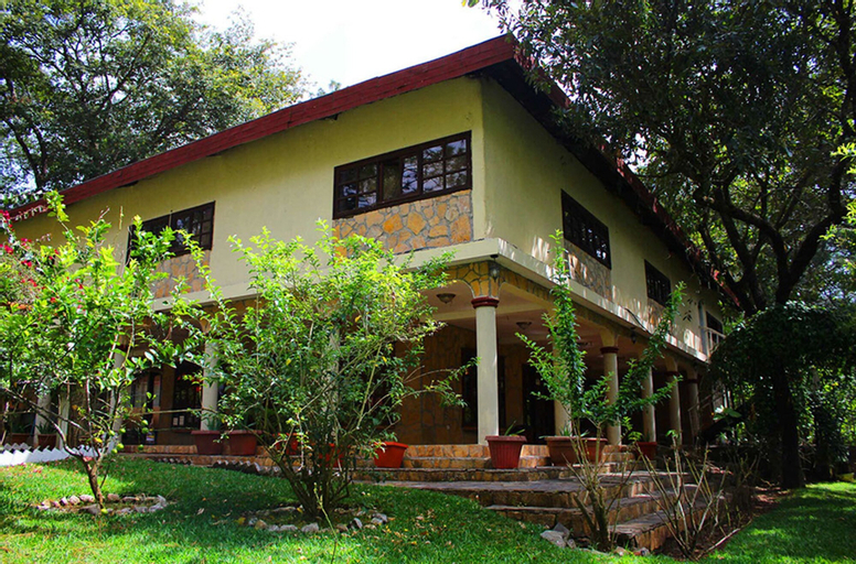 Exterior & Views 2, Hotel paz en la Tormenta San Martin - Hostel, El Tejar