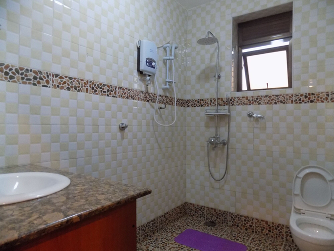 Bathroom 3, Rubax Motel, Mbarara