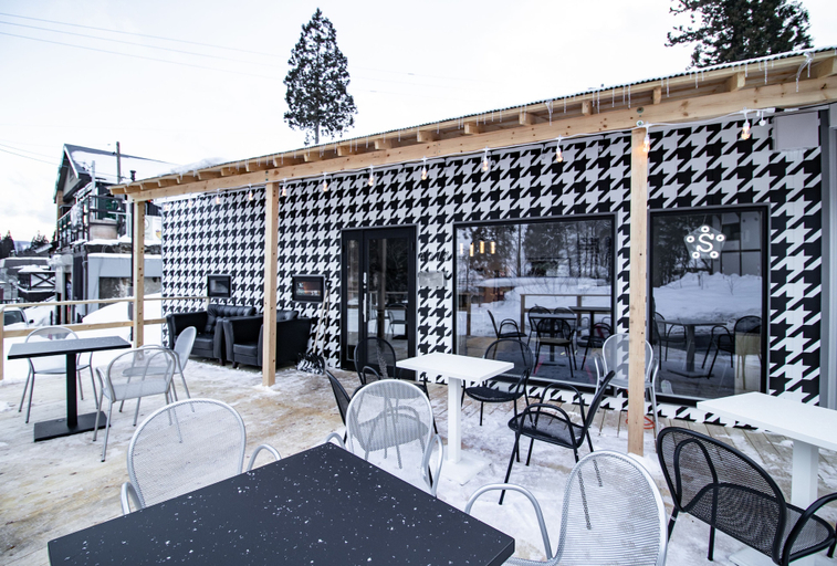 Food & Drinks, Starry, Hakuba