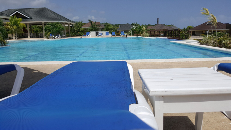 Sport & Beauty 5, Ocho Rios Villa at Coolshade XI