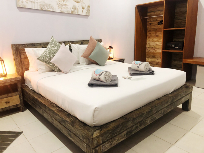 Bedroom 3, Kalua Boutique Bungalows, Lombok