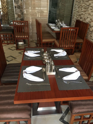 Food & Drinks 5, Zimbo Golden Hotel, Ilala