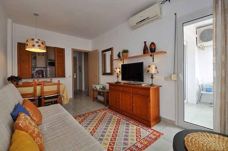 Others 5, Apartment  Wok Lloretholiday, Girona