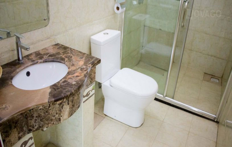 Bathroom 4, The Legacy Hotel & Suites, Nakuru Town East
