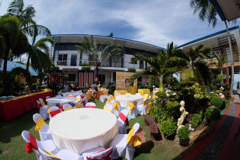 Food & Drinks, L&M Hearthstones Lodge, Oslob
