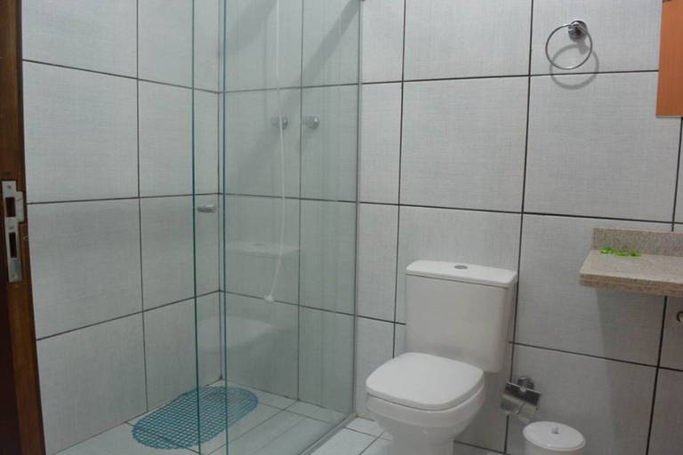 Bathroom 3, Pousada Jardim do Cerrado e Agência, Nobres