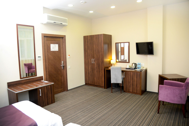 Bedroom 4, Park Wood Hotel, Novosibirskiy rayon