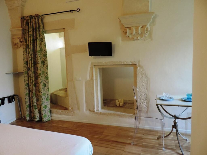 Bedroom 3, Casa Adele - Dimora del 1700 nel centro storico, Taranto